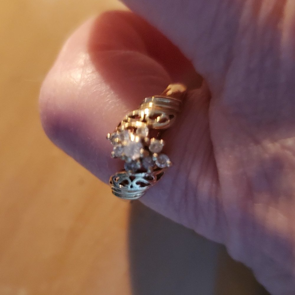 DIAMOND RING 14KT GOLD - Picture 6 of 11